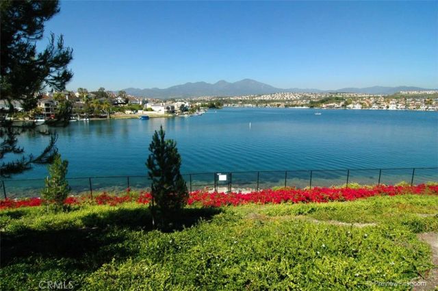 27022 Mariscal, Mission Viejo, CA 92691