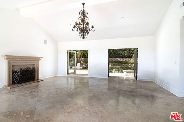 2480 Briarcrest Road, Beverly Hills, CA 90210