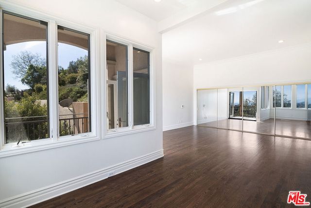 2480 Briarcrest Road, Beverly Hills, CA 90210