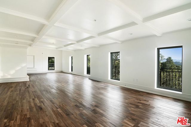 2480 Briarcrest Road, Beverly Hills, CA 90210