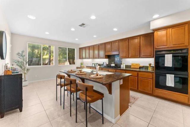 6584 Coneflower Drive, Carlsbad, CA 92011