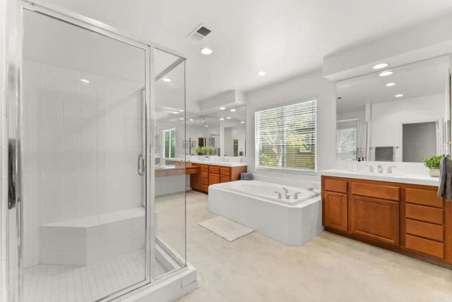 6584 Coneflower Drive, Carlsbad, CA 92011