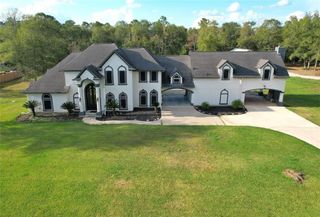582 County Road 410, Dayton, TX 77535