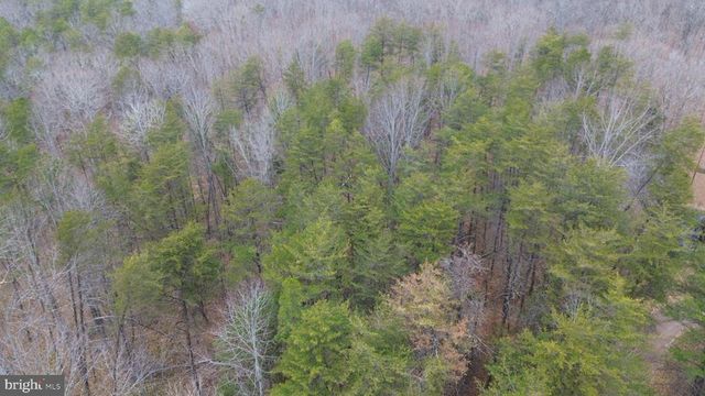 LEES CT, Locust Grove, VA 22508