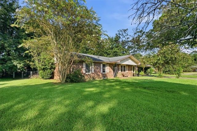 109 Avalon Drive, Warner Robins, GA 31093