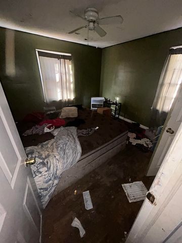 2302 Copeman Boulevard, Flint, MI 48504