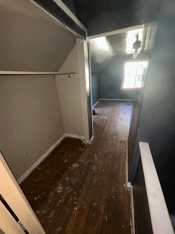 2302 Copeman Boulevard, Flint, MI 48504