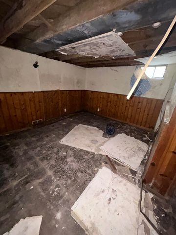 2302 Copeman Boulevard, Flint, MI 48504