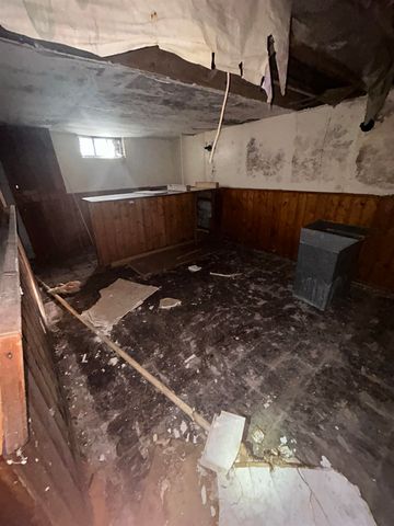 2302 Copeman Boulevard, Flint, MI 48504