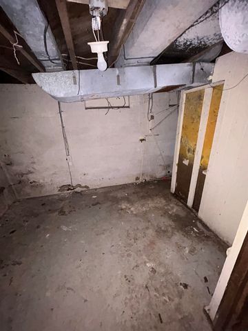 2302 Copeman Boulevard, Flint, MI 48504