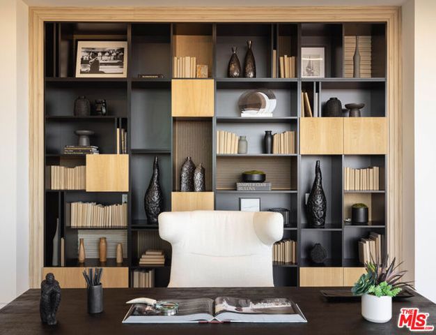 23917 Malibu Road, Malibu, CA 90265