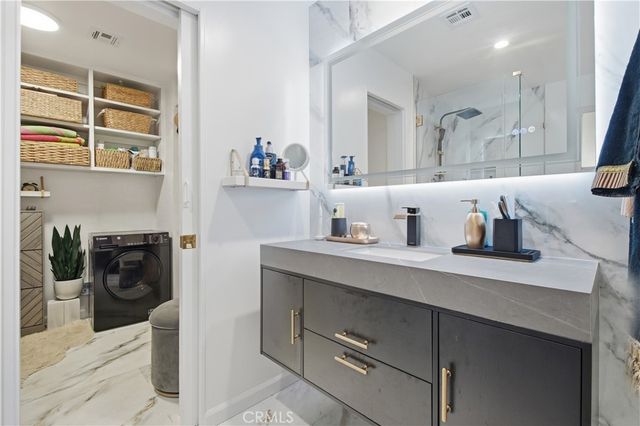 23777 Mulholland Hwy SPACE 107, Calabasas, CA 91302