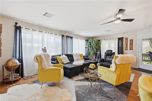 23777 Mulholland Hwy SPACE 107, Calabasas, CA 91302