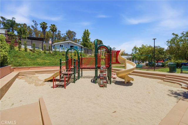 23777 Mulholland Hwy SPACE 107, Calabasas, CA 91302
