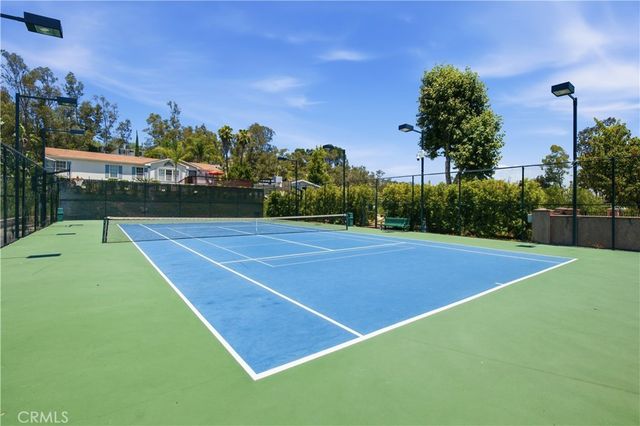 23777 Mulholland Hwy SPACE 107, Calabasas, CA 91302