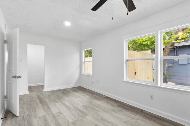 3018 Vance Avenue, Texas City, TX 77590