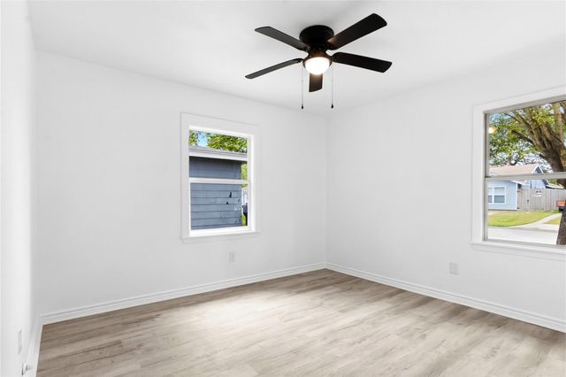 3018 Vance Avenue, Texas City, TX 77590
