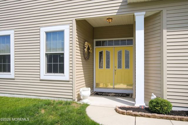 11 Lavallette Lane, Waretown, NJ 08758