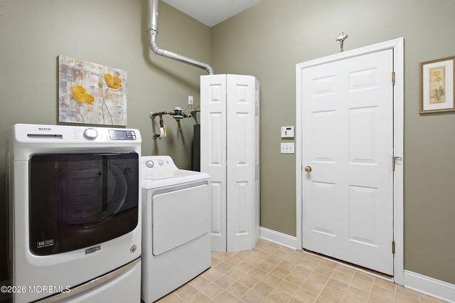 11 Lavallette Lane, Waretown, NJ 08758