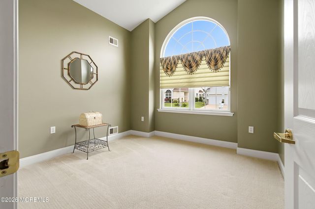 11 Lavallette Lane, Waretown, NJ 08758