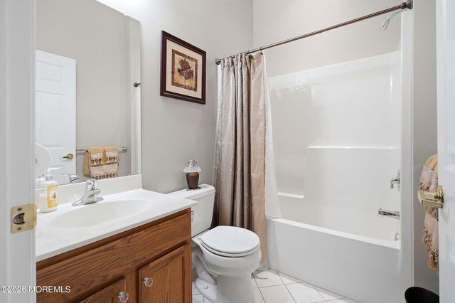 11 Lavallette Lane, Waretown, NJ 08758