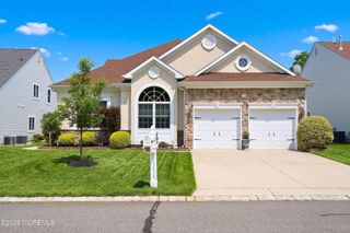 11 Lavallette Lane, Waretown, NJ 08758