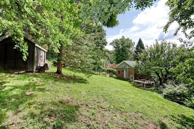 48 Cricketown Road, Stony Point, NY 10980