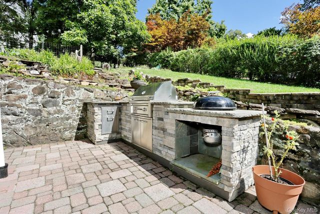48 Cricketown Road, Stony Point, NY 10980