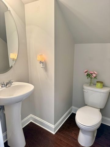 1045 Keeneland DR, Spring Hill, TN 37174