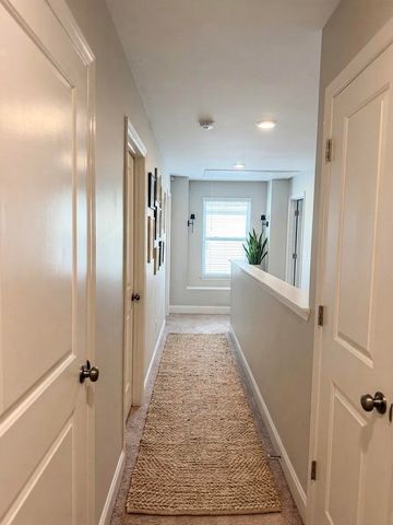 1045 Keeneland DR, Spring Hill, TN 37174