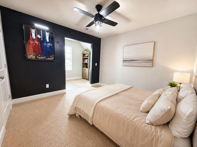 1045 Keeneland DR, Spring Hill, TN 37174