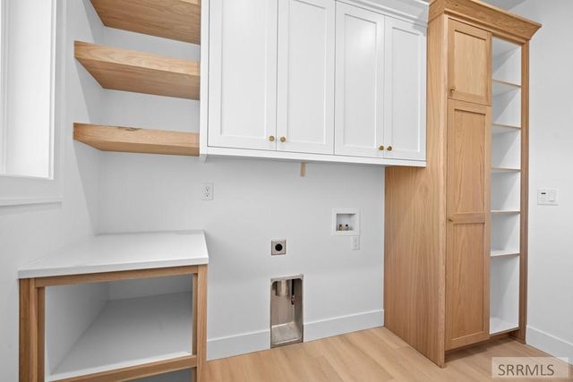 5804 Dune Village Way, Idaho Falls, ID 83404