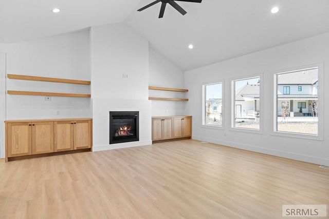 5804 Dune Village Way, Idaho Falls, ID 83404