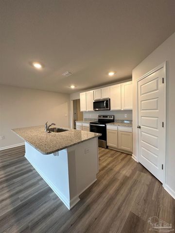 4378 Red Bay Ct, Pace, FL 32571