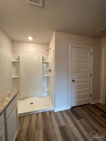 4378 Red Bay Ct, Pace, FL 32571