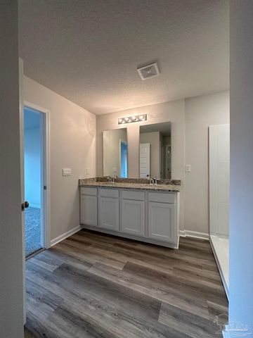 4378 Red Bay Ct, Pace, FL 32571