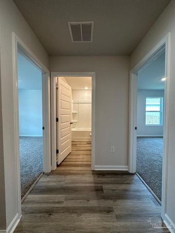 4378 Red Bay Ct, Pace, FL 32571