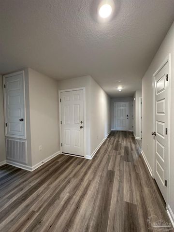 4378 Red Bay Ct, Pace, FL 32571