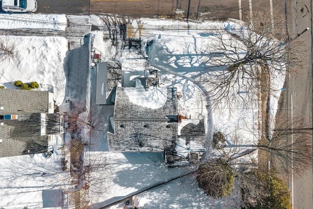 8 Sumner St, Dedham, MA 02026