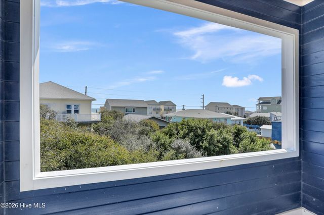 106 N Oak Drive, Holly Ridge, NC 28445