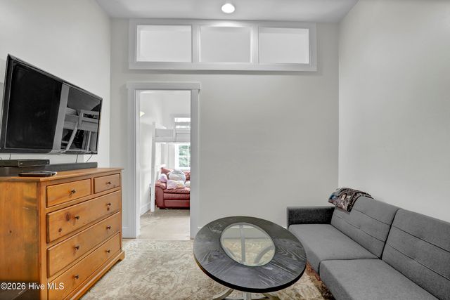 106 N Oak Drive, Holly Ridge, NC 28445