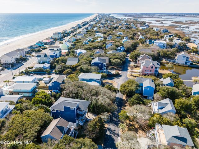 106 N Oak Drive, Holly Ridge, NC 28445