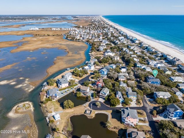 106 N Oak Drive, Holly Ridge, NC 28445