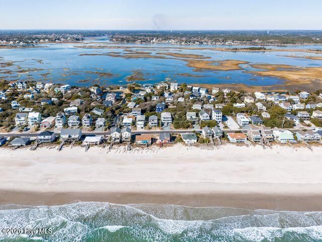 106 N Oak Drive, Holly Ridge, NC 28445