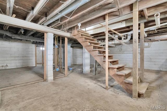 502 S 3rd Street, Pacific, MO 63069