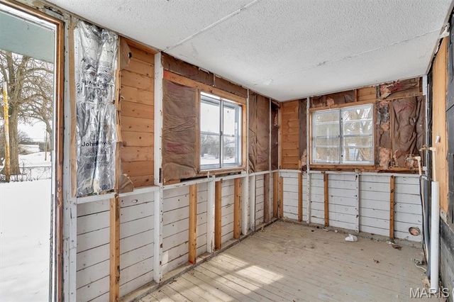 502 S 3rd Street, Pacific, MO 63069