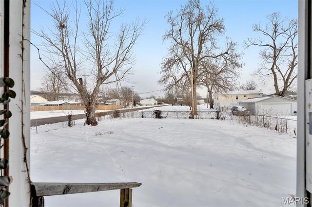 502 S 3rd Street, Pacific, MO 63069