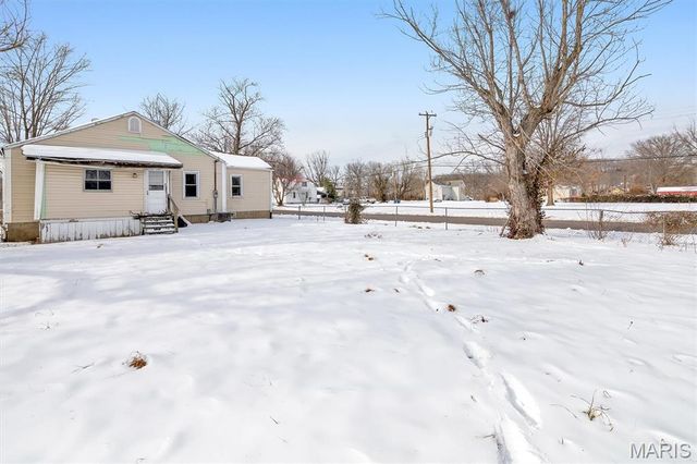 502 S 3rd Street, Pacific, MO 63069