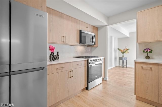 231 Vista Dr 231, Hanover Twp., NJ 07927