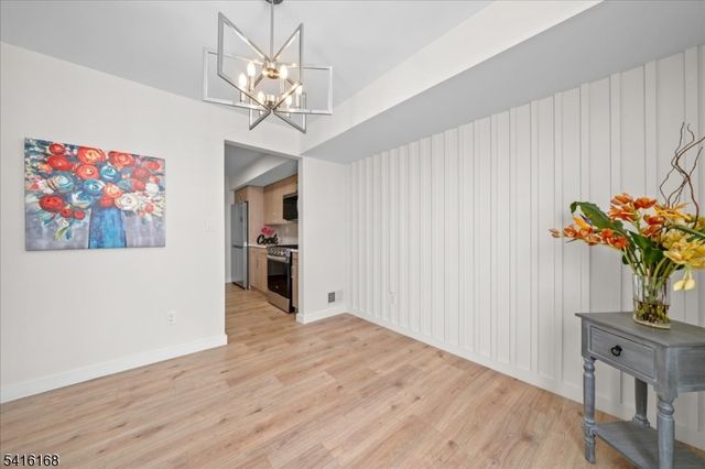 231 Vista Dr 231, Hanover Twp., NJ 07927